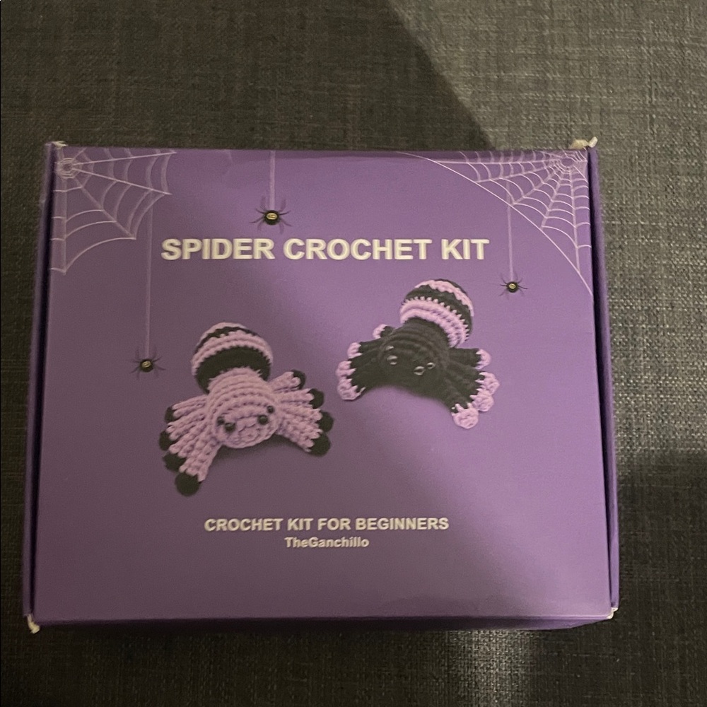 Spider Crochet Kit - Purple and Black